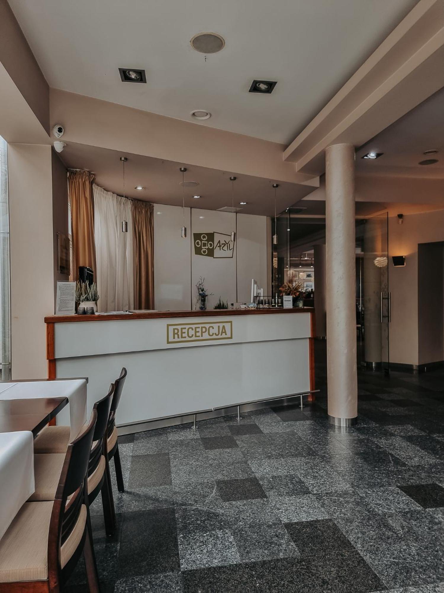 Zajazd Azyl Inn Kąty Wrocławskie Zewnętrze zdjęcie
