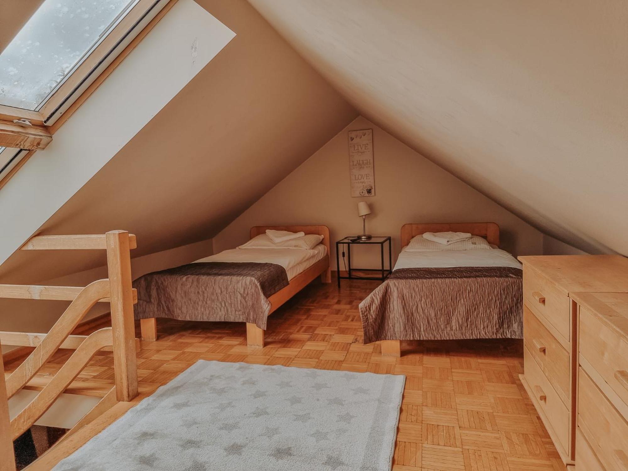 Zajazd Azyl Inn Kąty Wrocławskie Zewnętrze zdjęcie